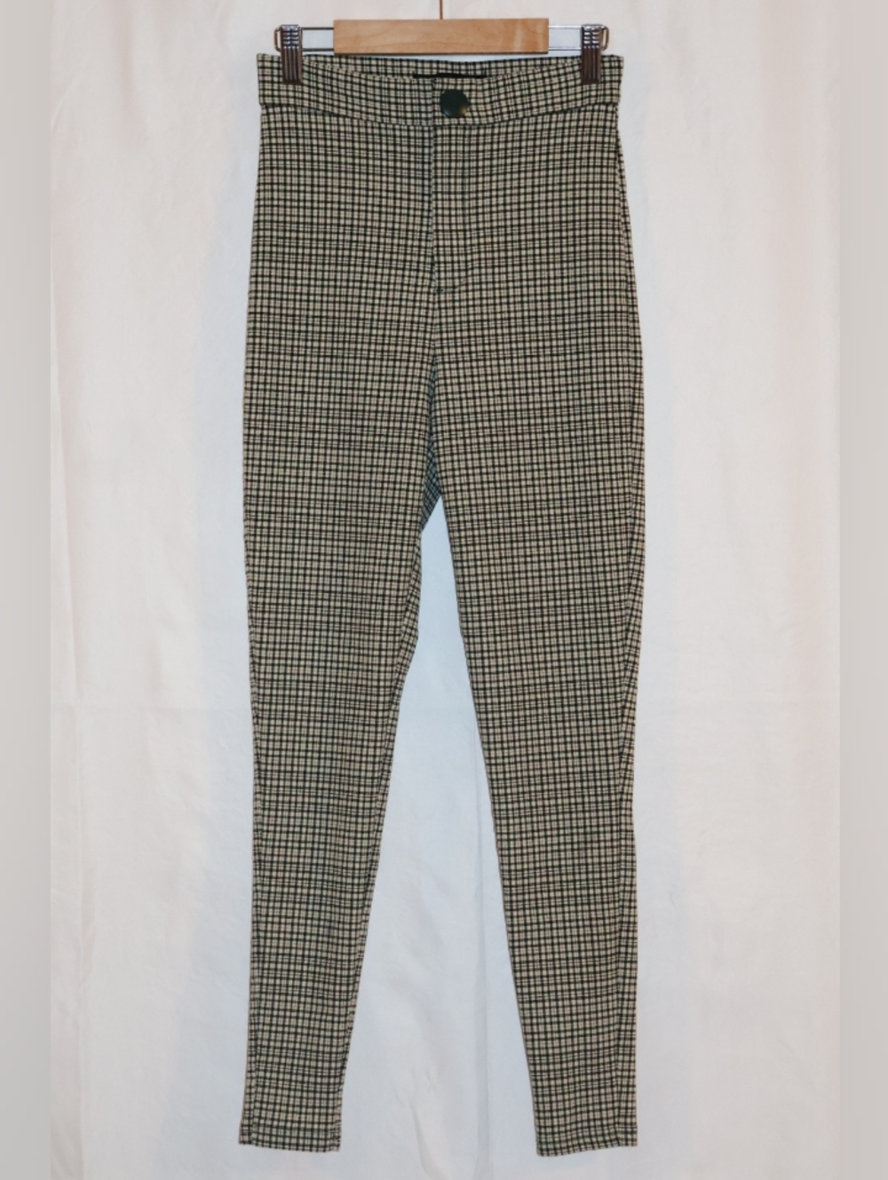 Zara Green High-Rise Plaid Leggings. XS.